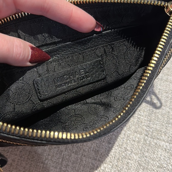 Michael Kors Clutch/Shoulder Bag - Picture 7 of 11